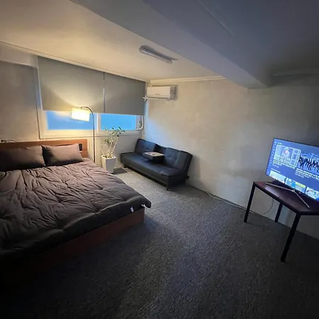 Apartment In Gangnam Seoul Exterior photo